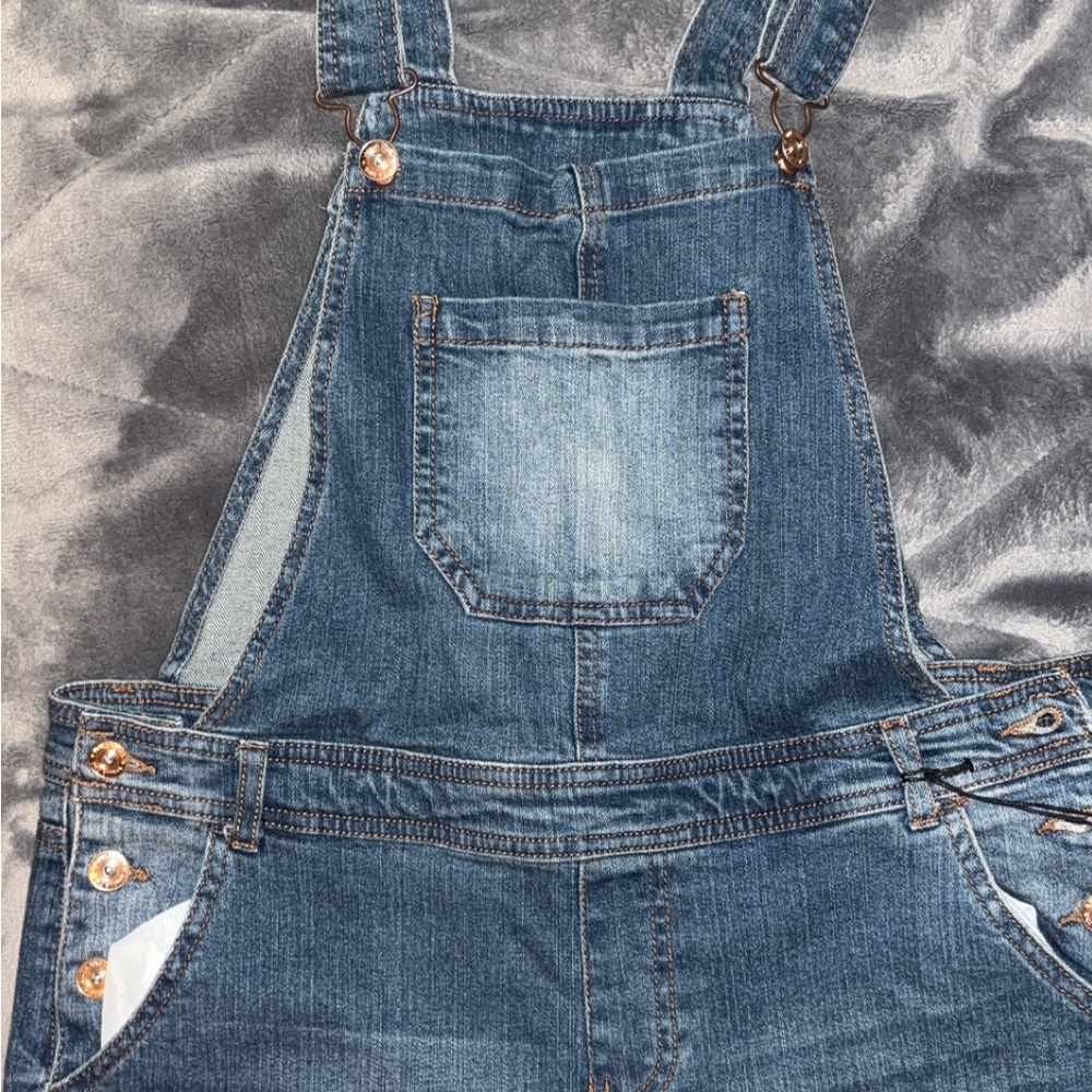 Vanilla Star Women's Blue Distressed Skinny Jeans